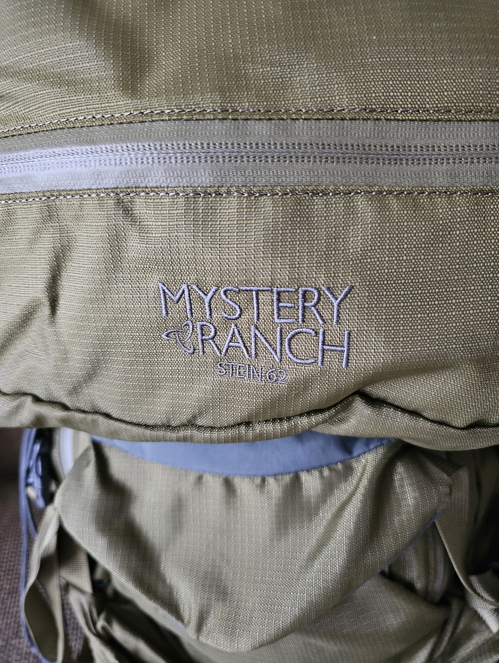 MYSTERY RANCH Sterling   Backpack, Green, NEW - Picture 2 of 8